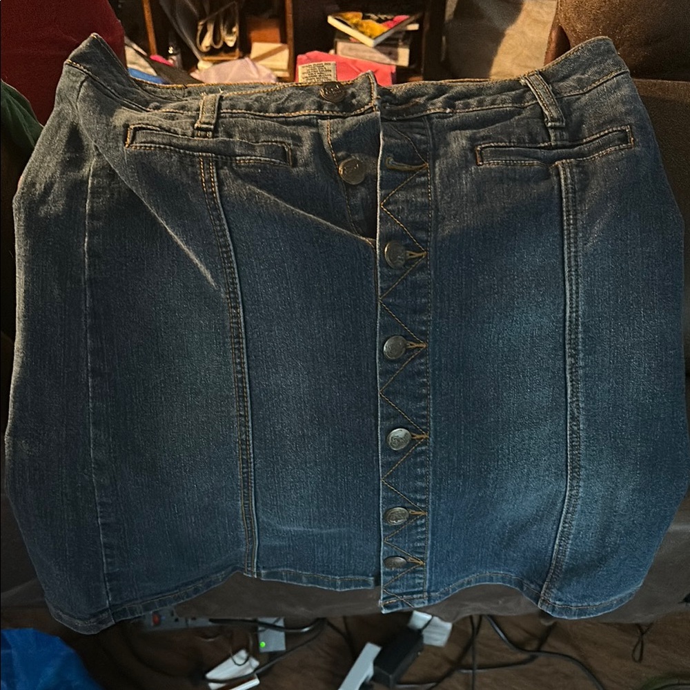Stylish Denim Button-Front Skirt